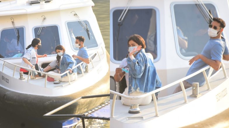 Ananya Panday and Siddhant Chaturvedi Photos: गेटवे ऑफ इंडिया पर स्पॉट हुए अनन्या पांडे और सिद्धांत चतुर्वेदी, देखिए तस्वीरें