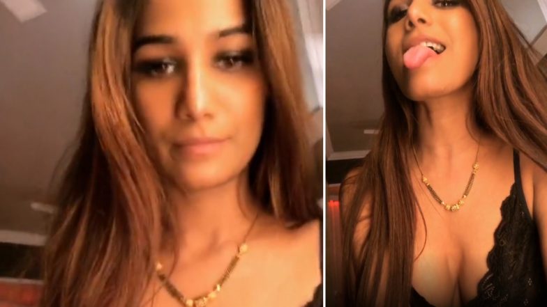Poonam Pandey Deletes Instagram: हॉट मॉडल पूनम पांडे ने डिलीट किया इंस्टाग्राम अकाउंट, अब यहां पोस्ट करती हैं Sexy Videos