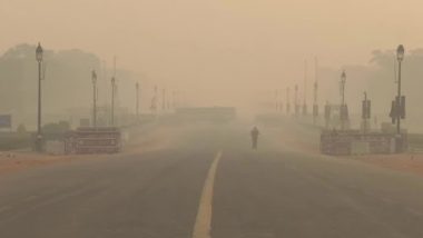 Delhi Air Pollution: कोहरे की एक मोटी परत ने राष्ट्रीय राजधानी को घेरा, एयर क्वालिटी पहुंची 'गंभीर' श्रेणी में