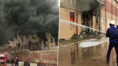 Rajasthan Fire: अलवर जिले में स्थित रबर फैक्ट्री में लगी भीषण आग, दमकल विभाग की तरफ से राहत कार्य जारी