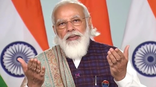 पीएम मोदी ने हेलिकॉप्टर से देखा चेपॉक टेस्ट, ट्विटर पर फोटो किया साझा 