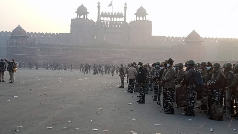 दिल्ली: लाल किला पर्यटकों के लिए 31 जनवरी तक हुआ बंद, आदेश जारी