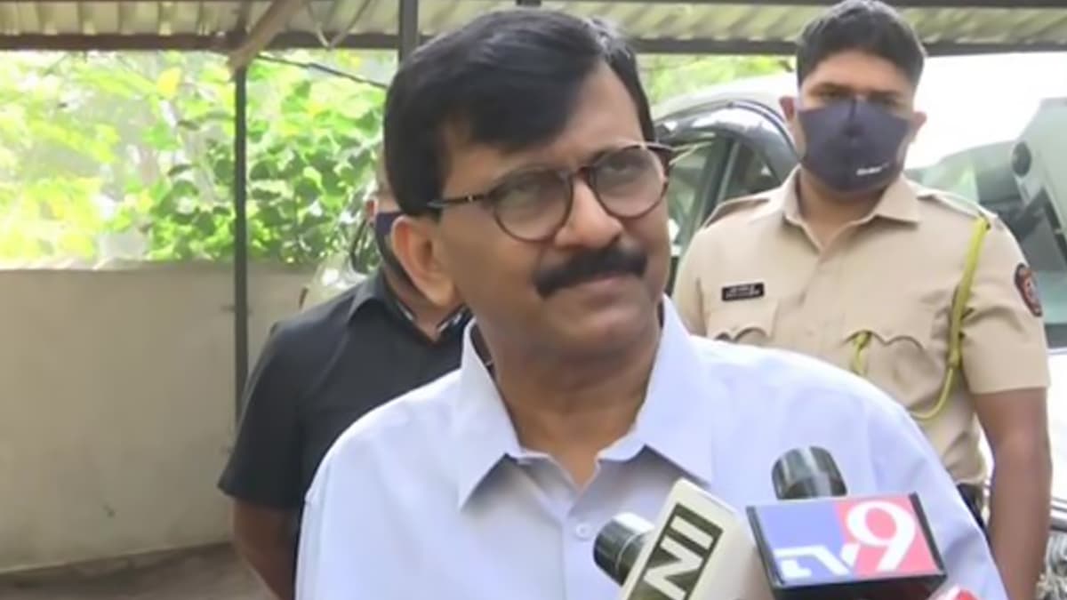 Aurangabad Row: औरंगाबाद का नाम संभाजीनगर करने को लेकर सियासी बयानबाजी जारी, कांग्रेस के विरोध पर शिवसेना सांसद संजय राउत ने दी ये प्रतिक्रिया