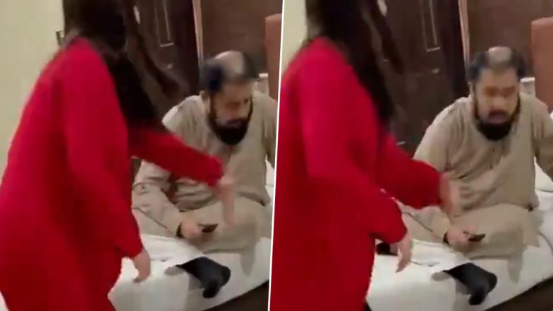 PAK: Tiktok स्टार हरीम शाह से मुफ्ती अब्दुल कवी कर रहा था अश्लील बातें, फिर क्या मार दिया जोरदार थप्पड़- देखें VIDEO