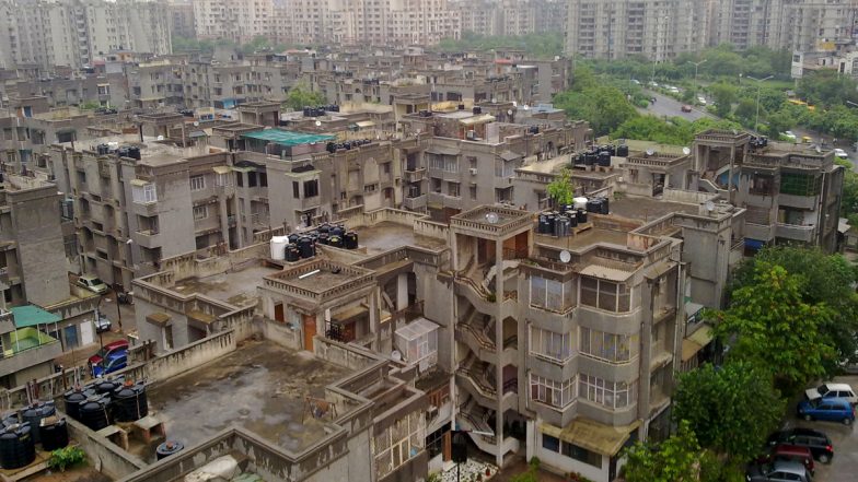 DDA Housing Scheme: दिल्ली में सपनों का घर खरीदने का मौका, इन लोकेशन में मिल रहे कम दाम में अच्छे फ्लैट