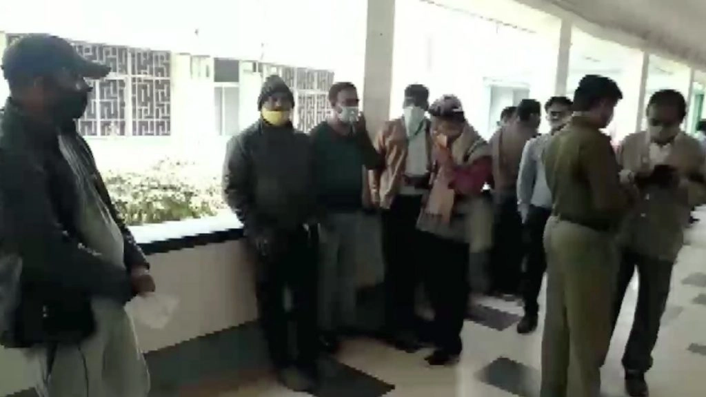 टॉक्सिक गैस रिसाव के कारण 4 लोगों की मौत हो गई. 