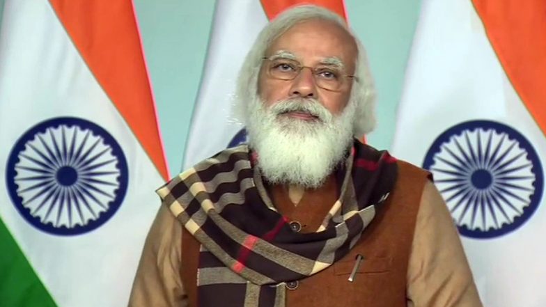 पीएम मोदी ने काशी वासियों से किया सवांद, कहा- वाराणसी में पहले चरण में 20,000 से ज्यादा स्वास्थ्य कर्मियों को लगाई जाएगी वैक्सीन