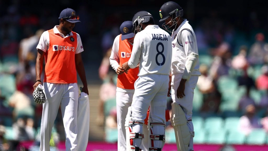  रवींद्र जडेजा स्कैन कराने के लिए पहुंचे अस्पताल 