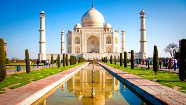 Bomb Scare at Taj Mahal: आगरा के ताजमहल के पास बम रखे जाने की सूचना, पर्यटकों को बाहर निकालने सहित सर्च ऑपरेशन जारी