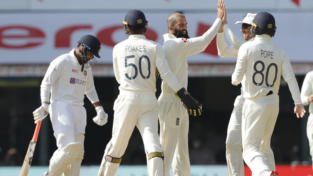 Ind vs Eng 2nd Test 2021: चेपक में रोहित शर्मा, रहाणे और पंत की आतिशी बल्लेबाजी, टीम इंडिया ने पहली पारी में बनाए 329 रन