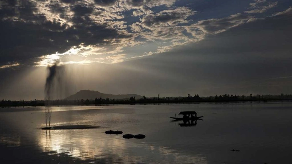 जम्मू और कश्मीर, लद्दाख में आंशिक बादल छाए