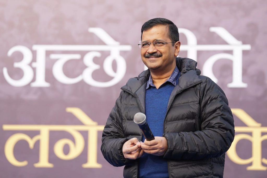 अरविंद केजरीवाल की सुरक्षा कम करने का आरोप