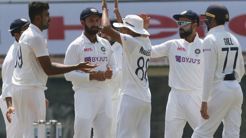 Ind vs Eng 1st Test 2021: चेन्नई में Ravichandran Ashwin ने रचा इतिहास, पहली गेंद पर विकेट लेने वाले बनें पहले भारतीय स्पिनर