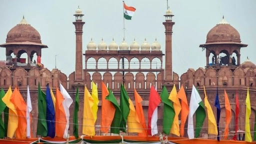 दिल्ली का लाल किला अनिश्चितकाल के लिए बंद, बर्ड फ्लू के चलते लिया गया फैसला