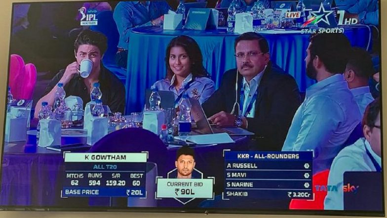 IPL Auction 2021 के दौरान Juhi Chawla की बेटी Jahnavi संग नजर आए Shah Rukh Khan के बेटे Aaryan Khan, देखें Photo