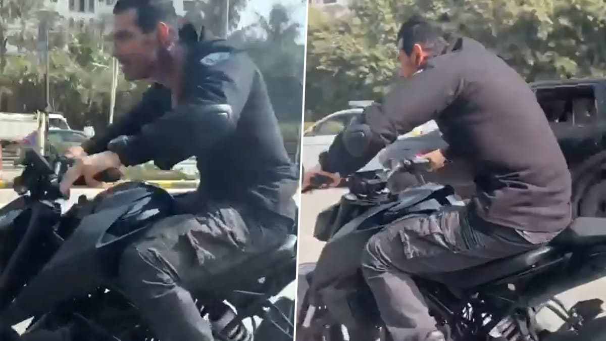 John Abraham ने किया बाईक स्टंट, हेलमेट न पहनने पर हुए ट्रोल