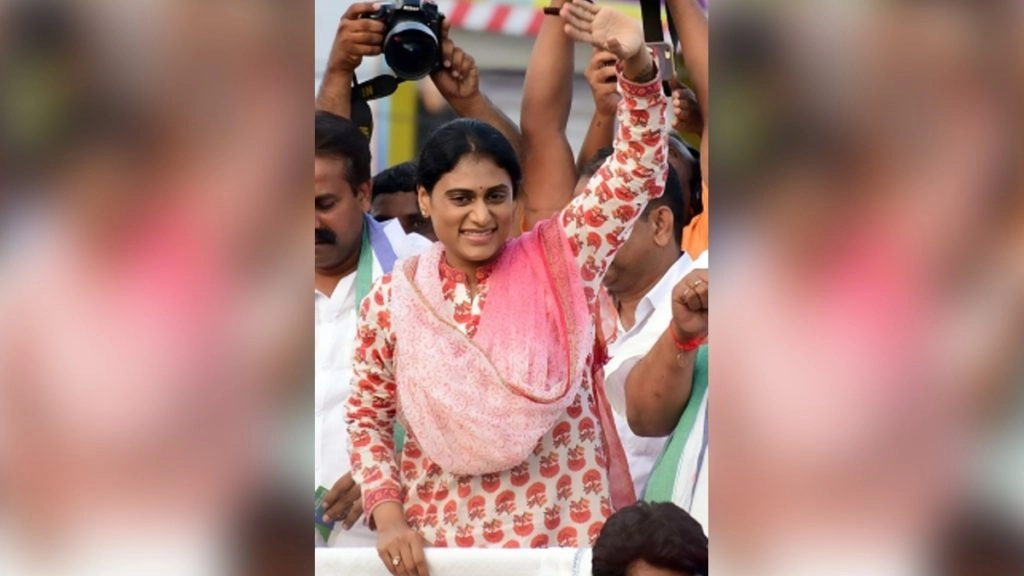 जगन की बहन शर्मिला ने अपनी योजनाओं पर तेलंगाना के छात्रों से की बात