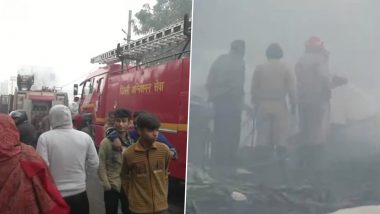 Delhi: ओखला फेज-2 की संजय कॉलोनी में लगी भीषण आग, मौके पर दमकल की 27 गाड़ियां मौजूद, कोई हताहत नहीं