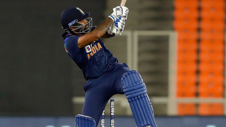 Ind vs Eng 4th T20I 2021: सूर्यकुमार यादव ने छक्के के साथ T20I क्रिकेट करियर का किया आगाज