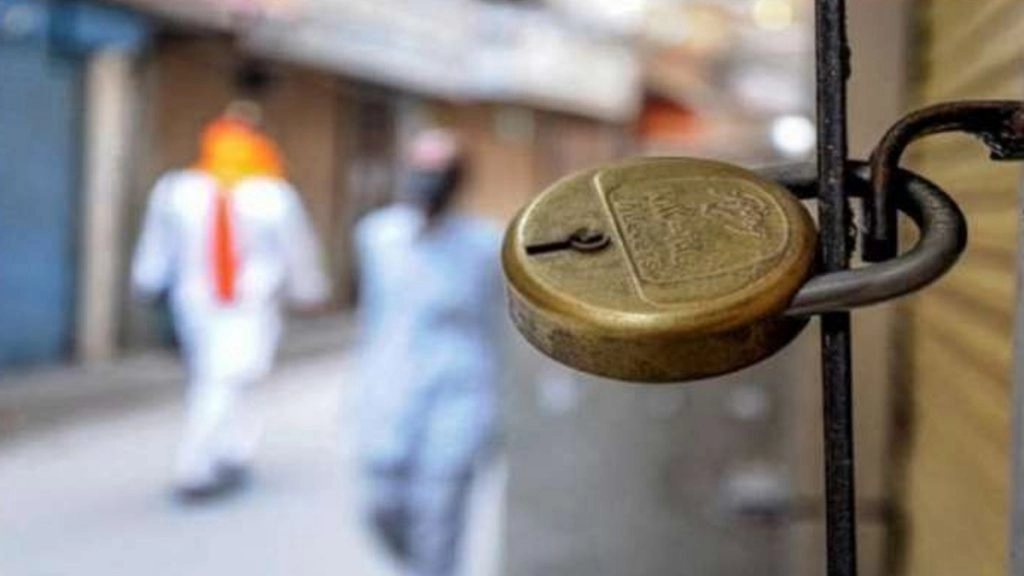 ठाणे शहर के 11 हॉटस्पॉट में आज से 31 मार्च तक लॉकडाउन लगा दिया गया है.