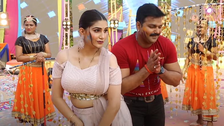 Sapna Choudhary ने भोजपुरी स्टार Pawan Singh के साथ लगाए ठुमके, होली महोत्सव का स्पेशल Video हुआ Viral