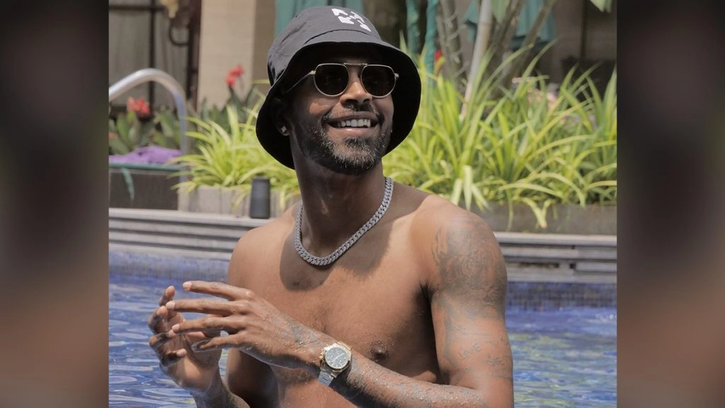 निर्णायक मुकाबले से पहले स्विमिंग पूल में नजर आए स्टार ऑलराउंडर हार्दिक पांड्या