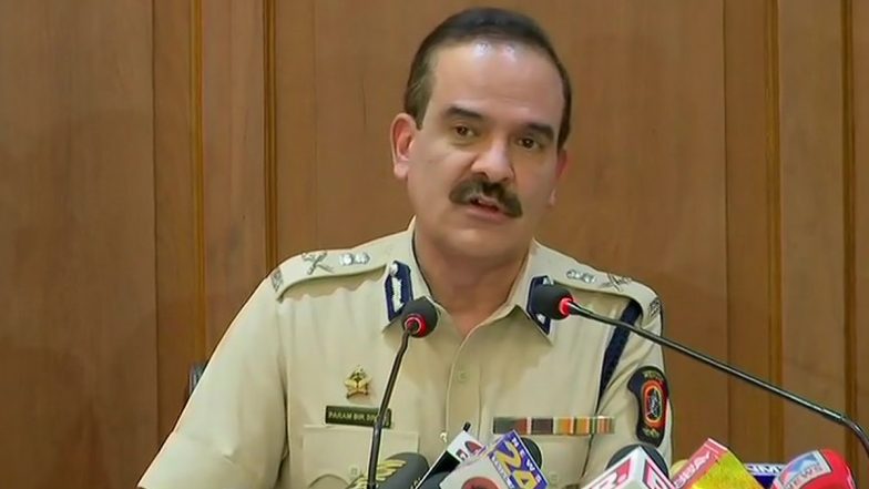 मुंबई के पूर्व पुलिस कमिश्नर परमबीर सिंह की बढ़ी मुसीबत, एक्सटॉर्शन-धमकी समेत कई धाराओं में ठाणे  जिले में FIR दर्ज
