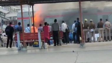 Fire in Shatabdi Express: लखनऊ जा रही शताब्दी एक्सप्रेस के जेनरेटर कार में आग लगी, सभी यात्री सुरक्षित
