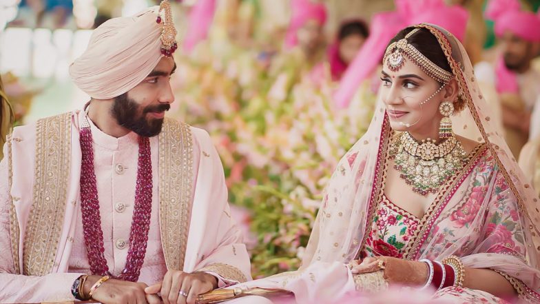 एक दूजे के हुए स्टार गेंदबाज जसप्रीत बुमराह और एंकर संजना गणेशन, शादी की खूबसूरत तस्वीरें आई सामने