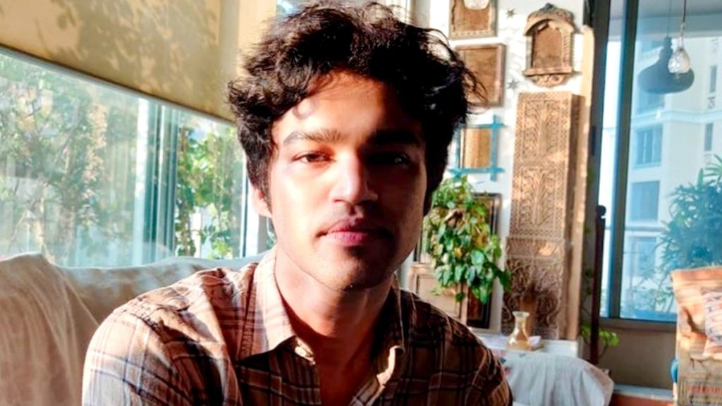 इरफान खान के बेटे बाबिल खान ने पत्रकारों को लगाई फटकार, 