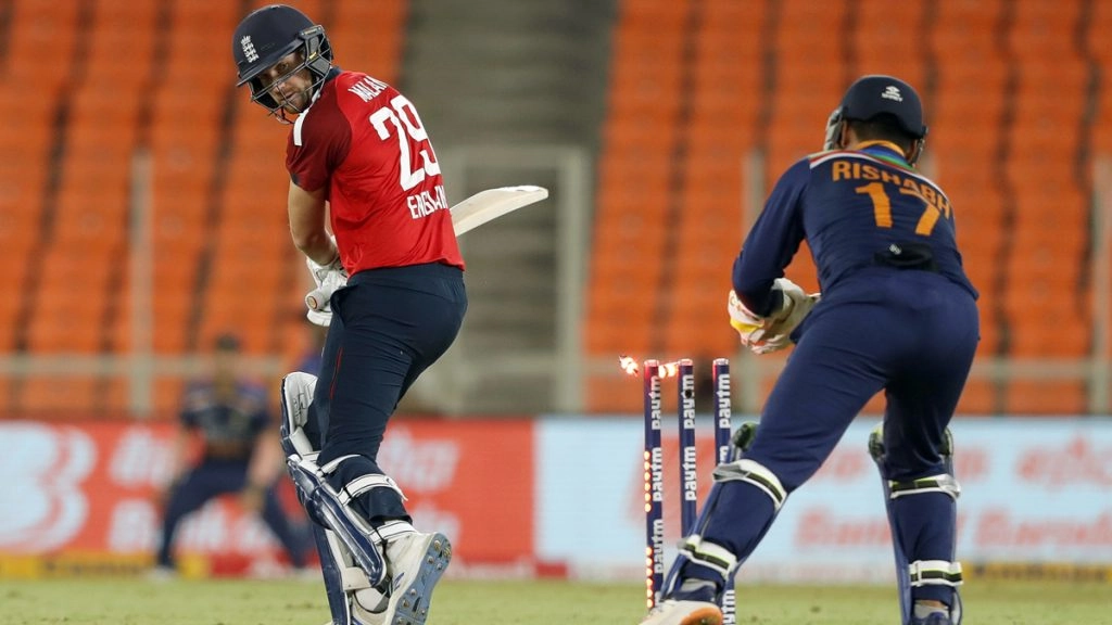 तीसरे T20 मुकाबले में दोनों टीमों की तरफ से लगी रिकॉर्ड की झड़ी