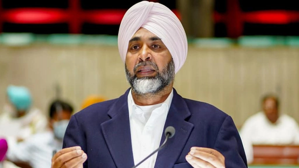 पंजाब के वित्त मंत्री का कोविड-19 टेस्ट पॉजिटिव आया