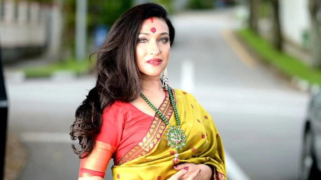 अभिनेत्री रितुपर्णा सेनगुप्ता कोविड-19 से संक्रमित हुईं