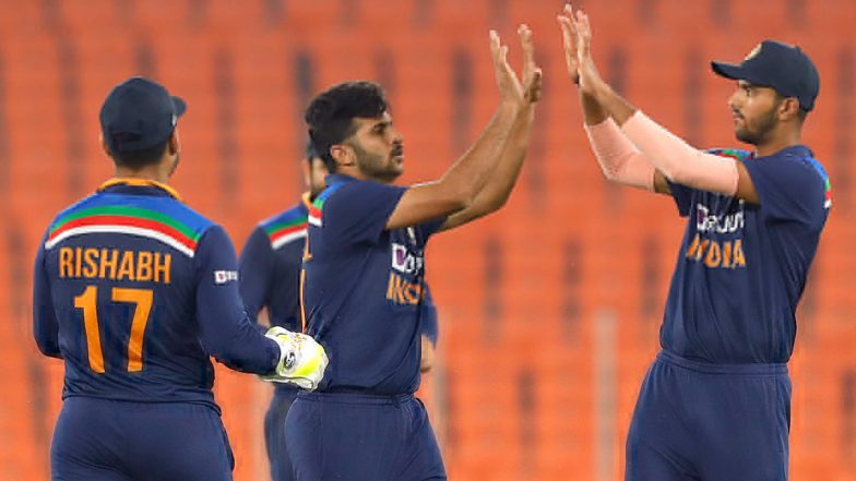 Ind vs Eng 5th T20I 2021: टीम इंडिया ने T20I सीरीज पर 3-2 से जमाया कब्जा, बल्लेबाजों के बाद गेंदबाजों ने भी किया शानदार प्रदर्शन