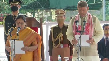 Uttarakhand: तीरथ सिंह रावत ने ली उत्तराखंड के मुख्यमंत्री पद की शपथ, पीएम मोदी ने दी बधाई