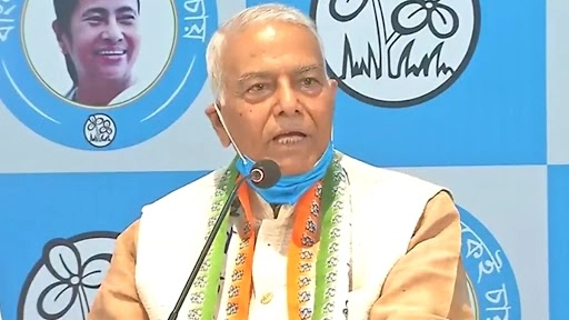  यशवंत सिन्‍हा ने कहा  कंधार हाईजैक में ममता बनर्जी आतंकियों के हाथों खुद को सौंपने को तैयार थीं