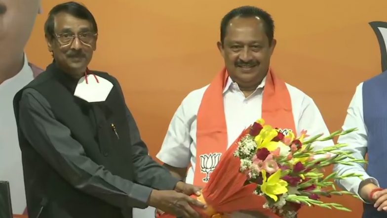 केरल में कांग्रेस को बड़ा झटका, KPCC के पूर्व सचिव विजयन थॉमस हुए बीजेपी में शामिल