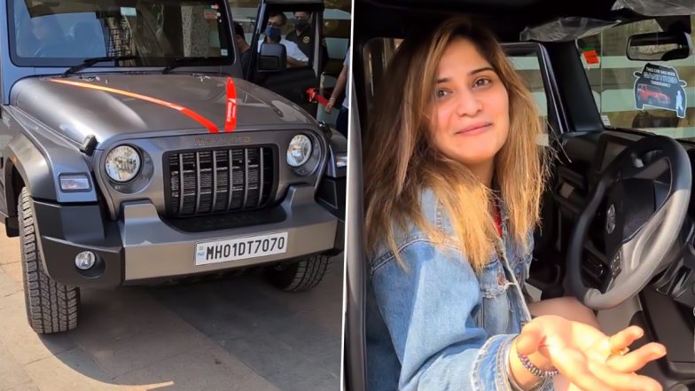 Bigg Boss 13 फेम Arti Singh ने अपनी कमाई से खरीदी&nbsp;थार जीप, गर्व से खुश हुए भाई Krushna Abhishek ने शेयर किया Video