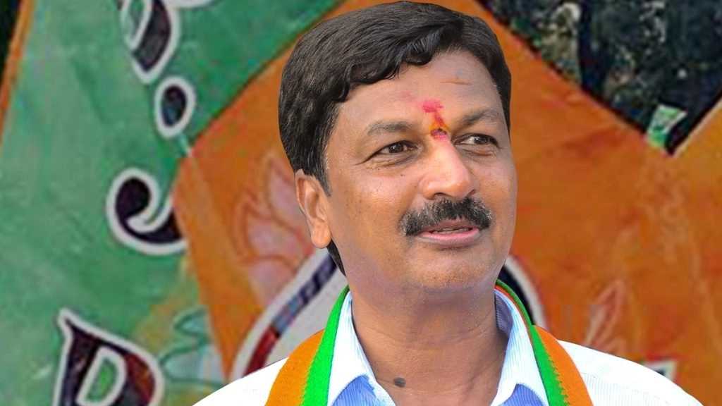 सेक्स स्कैंडल में फंसे कर्नाटक के मंत्री रमेश जारकीहोली ने पद से दिया इस्तीफा, बोले- मुझ पर लगे आरोप झूठे हैं