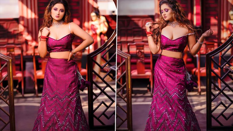 Rashami&nbsp;Desai ने खूबसूरत लंहगा पहनकर कराया Hot Photoshoot, हॉटनेस देख एक्ट्रेस पर फिदा हुए फैंस