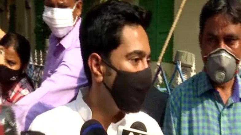 West Bengal Assembly Election 2021: टीएमसी सांसद अभिषेक बनर्जी ने कोलकता में वोट डालने के बाद कहा - 2/3 बहुमत के साथ ममता बनर्जी की सरकार बनेगी