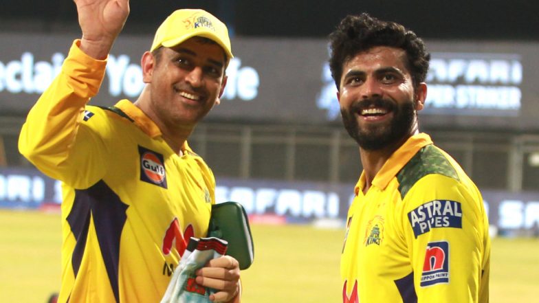 IPL 2021 CSK vs RCB: रविंद्र जडेजा को महेंद्र सिंह धोनी ने दी जबरदस्त सलाह, स्टंप माइक से हुआ खुलासा