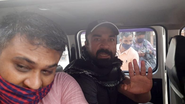 Drugs Case में गिरफ्तार Ajaz Khan को हुआ COVID-19, NCB की टीम ने अभिनेता को अस्पताल में किया शिफ्ट