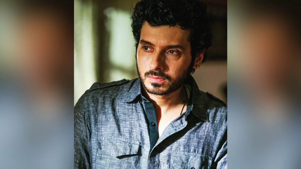 मिर्जापुर के मुन्ना भैय्या उर्फ दिव्येंदु शर्मा राजनीतिक पार्टियों को लगाई फटकार, ट्वीट कर कही ये बड़ी बात