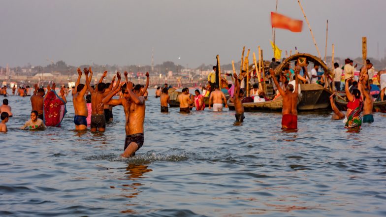 Haridwar: शाही स्नान से ठीक पहले आधा दर्जन से अधिक संत कोरोना पॉजिटिव, महाकुंभ में खलबली