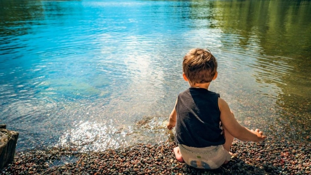 गर्मी के मौसम में बच्चों को डायरिया से कैसे बचाएं? जानें कारण, लक्षण और बचाव के उपाय