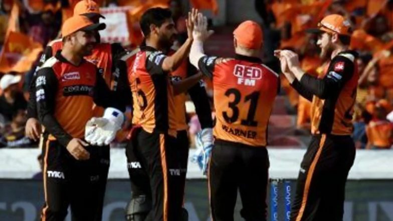 SRH vs RCB 6th IPL Match 2021: सनराइजर्स हैदराबाद की घातक गेंदबाजी, रॉयल चैलेंजर्स बैंगलौर ने बनाए 149 रन