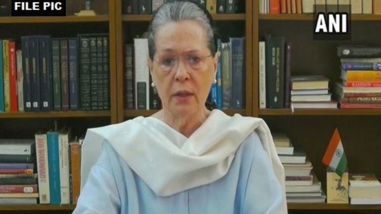 देश की विरासत को मिटाने की कांग्रेस किसी को कभी भी इजाजत नहीं देगी: सोनिया गांधी