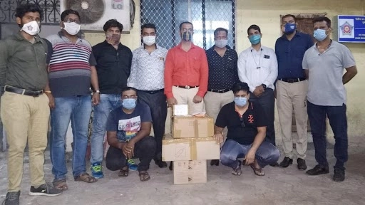 कोविड के बढ़ते मामलों के कारण एंटीवायरल रेमेडिसविर इंजेक्शन के लिए मचा हाहाकार, कालाबाजारी के लिए रखी 272 इंजेक्शन जब्त 