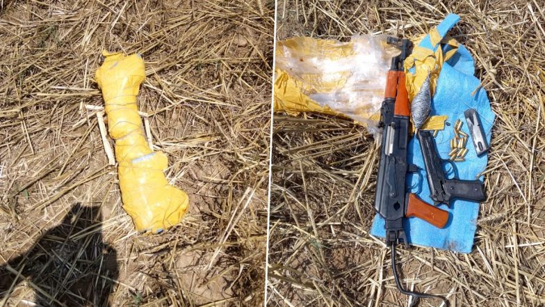 BSF को मिली बड़ी सफलता, जम्मू-कश्मीर के सांबा इलाके में पाकिस्तानी ड्रोन से गिराए गए AK-47 राइफल और 9 MM की पिस्तौल को किया बरामद